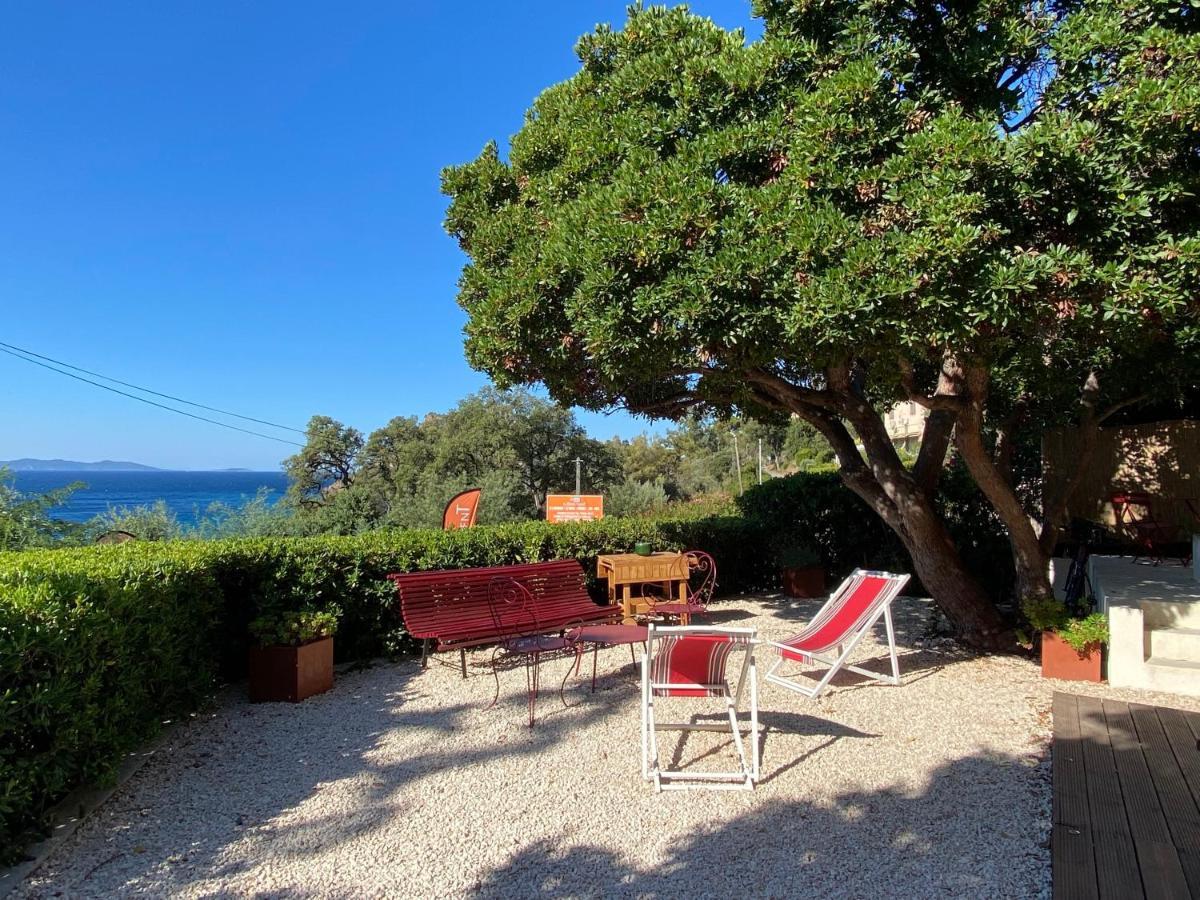 L'Arbousier Bed & Breakfast Rayol-Canadel-sur-Mer Bagian luar foto